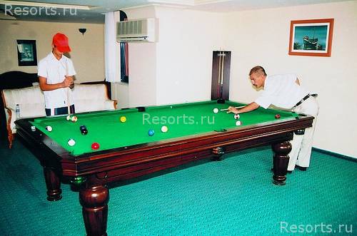 Peranis Hotel 23